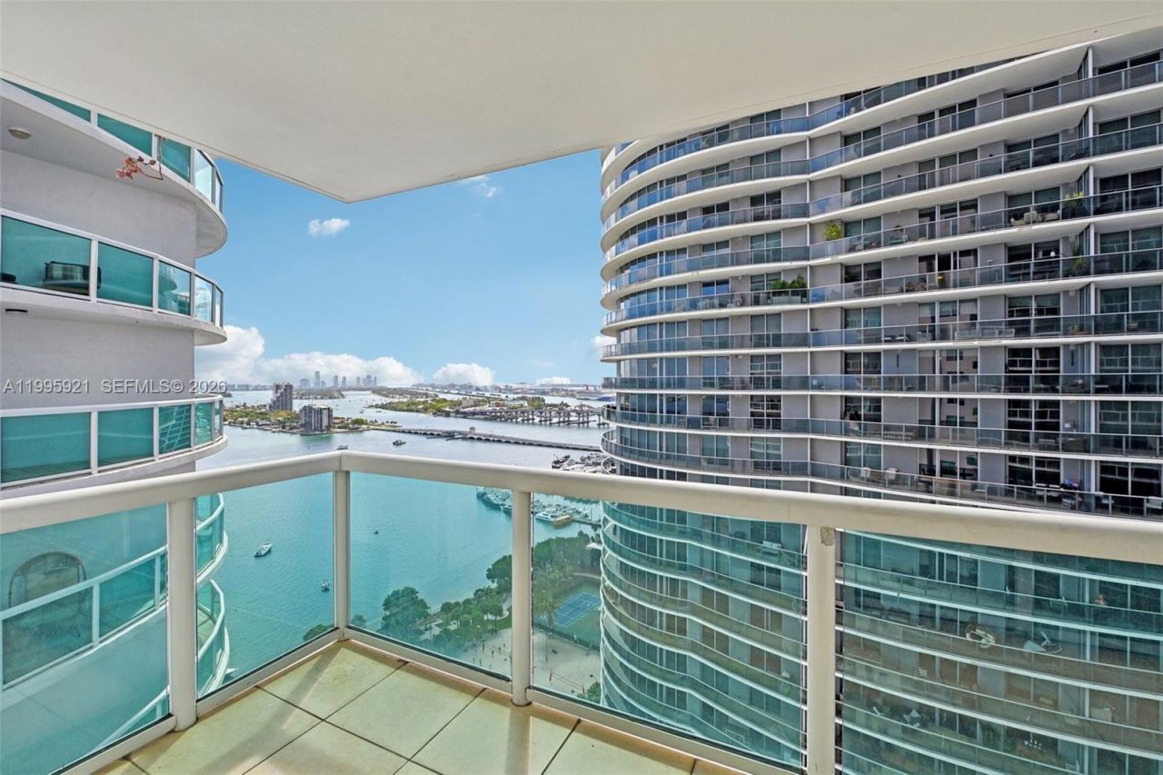 1800 N Bayshore Dr, Unit 2811, Miami, FL 33132 Photo