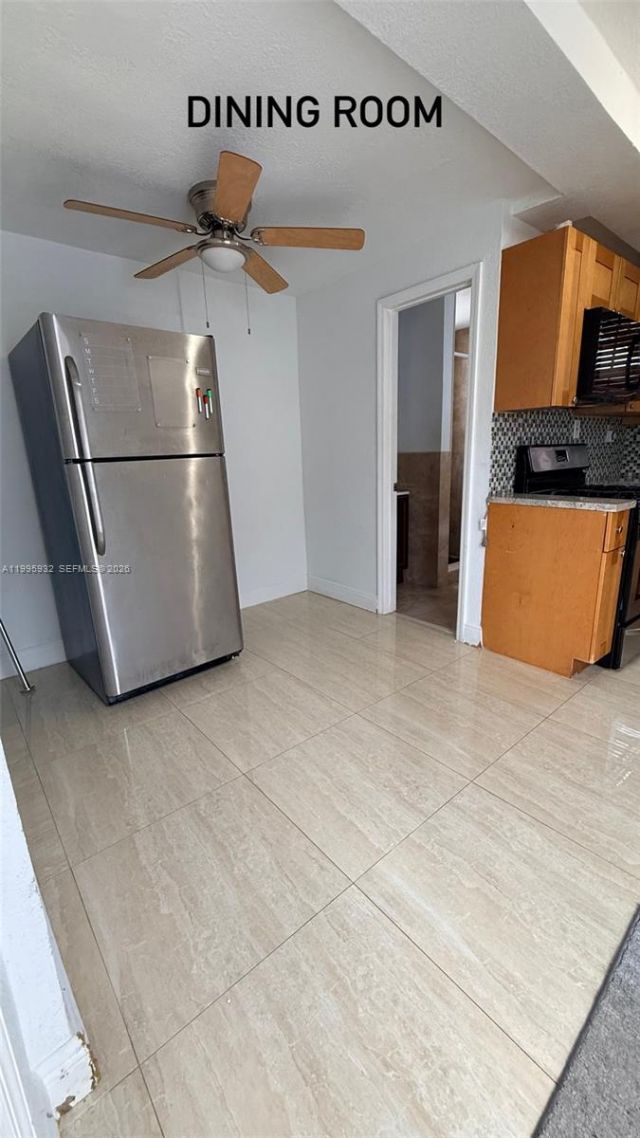 2250 NW 103rd St, Unit B, Miami, FL 33147 Photo