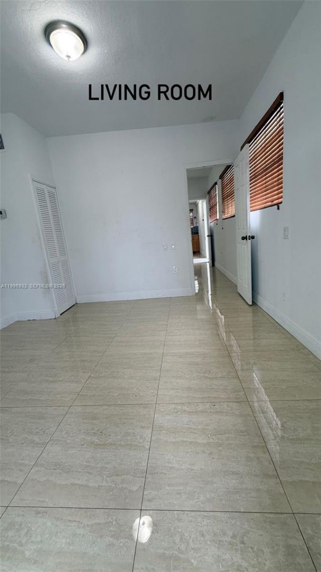 2250 NW 103rd St, Unit B, Miami, FL 33147 Photo