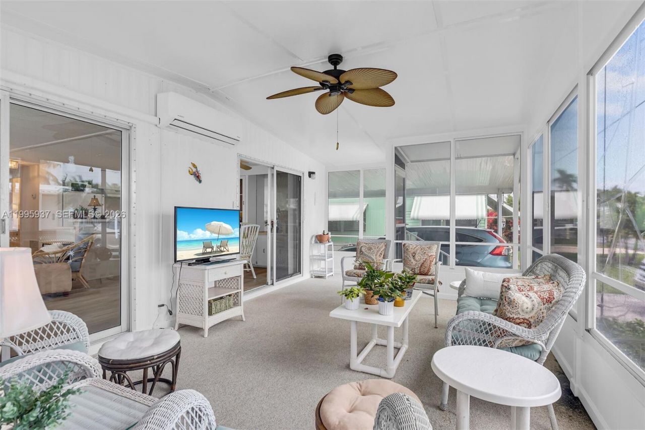 812 S Silver Cir, Key Largo, FL 33037 Photo