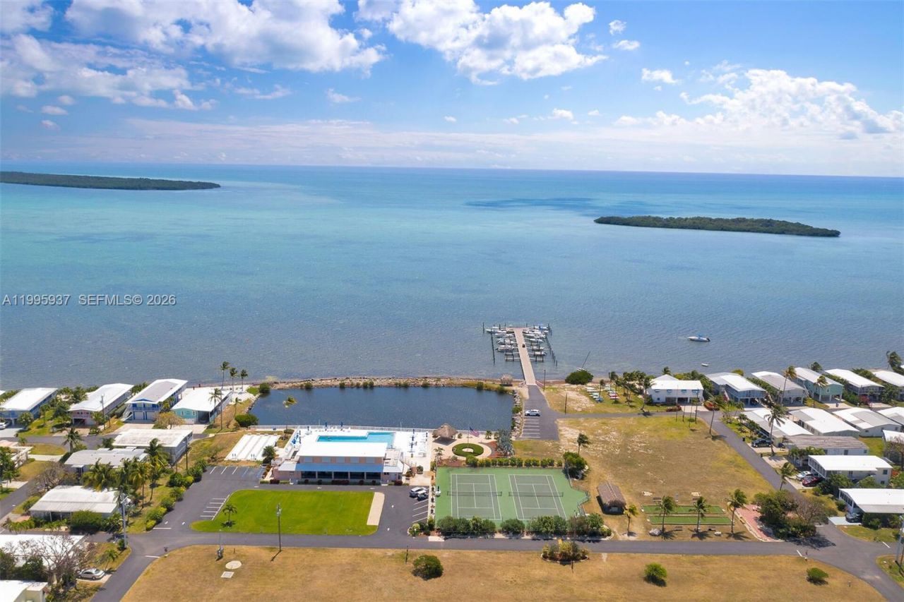 812 S Silver Cir, Key Largo, FL 33037 Photo