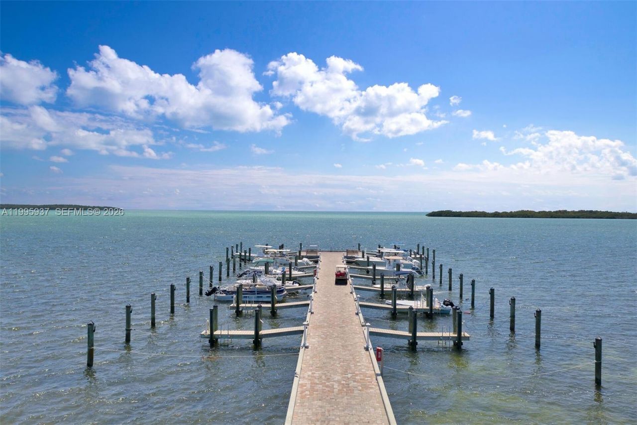 812 S Silver Cir, Key Largo, FL 33037 Photo