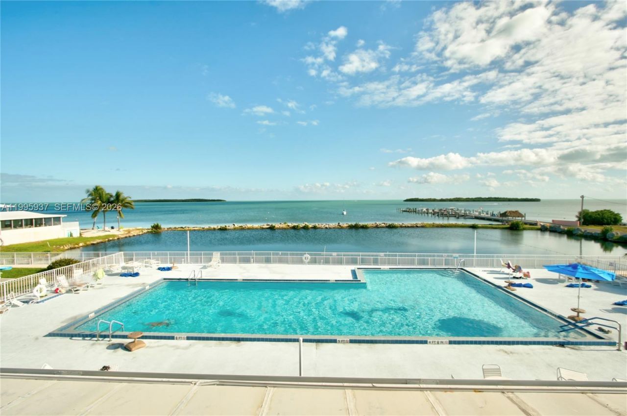 812 S Silver Cir, Key Largo, FL 33037 Photo