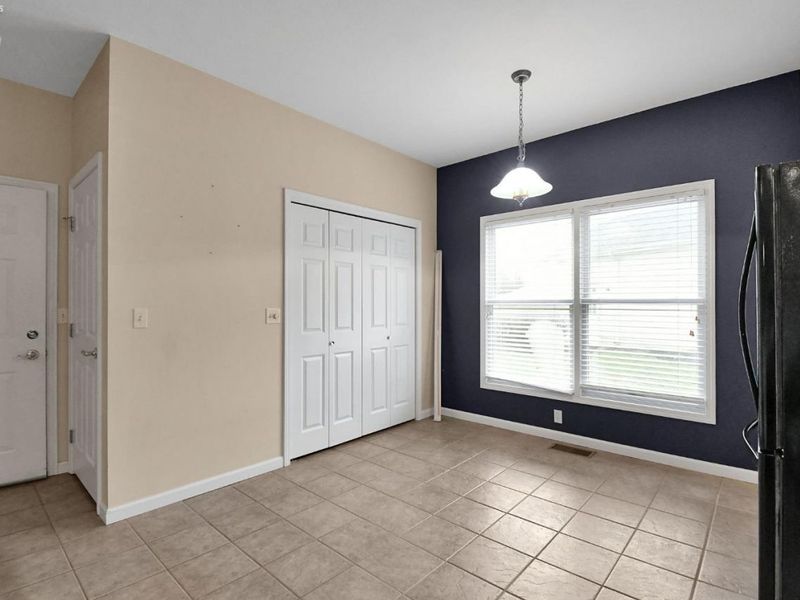 102 Roth Court, Bellevue, OH 44811 Photo 11