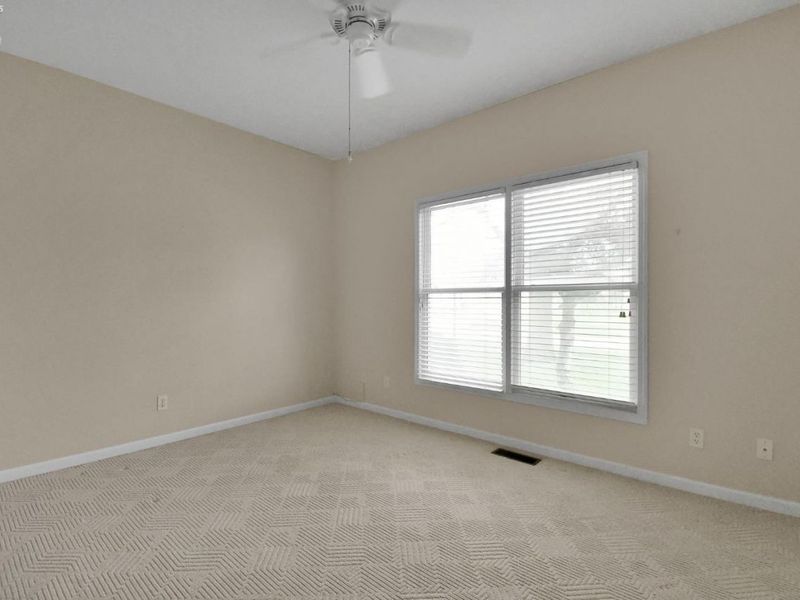 102 Roth Court, Bellevue, OH 44811 Photo 15