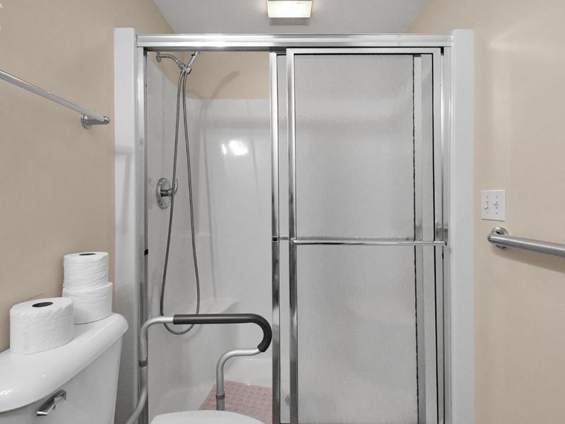 102 Roth Court, Bellevue, OH 44811 Photo 23