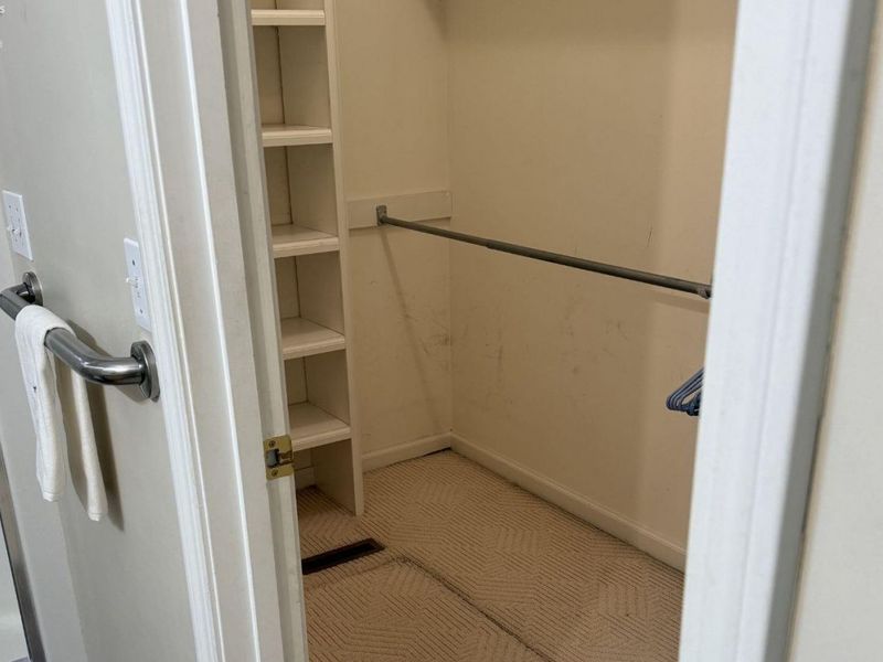 102 Roth Court, Bellevue, OH 44811 Photo 30