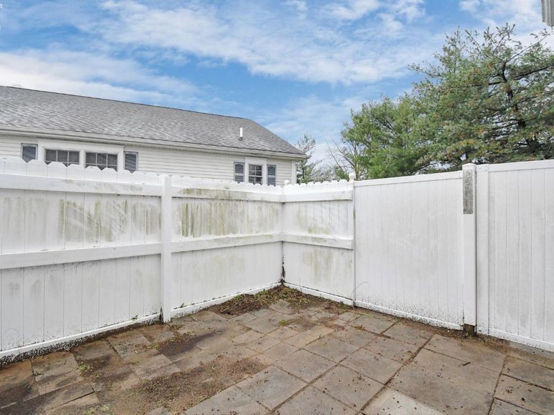 102 Roth Court, Bellevue, OH 44811 Photo 33