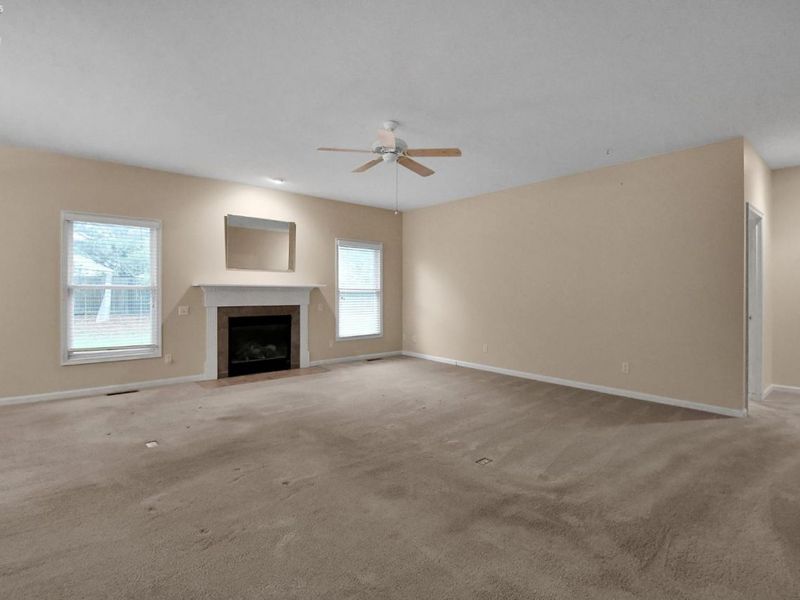 102 Roth Court, Bellevue, OH 44811 Photo 4