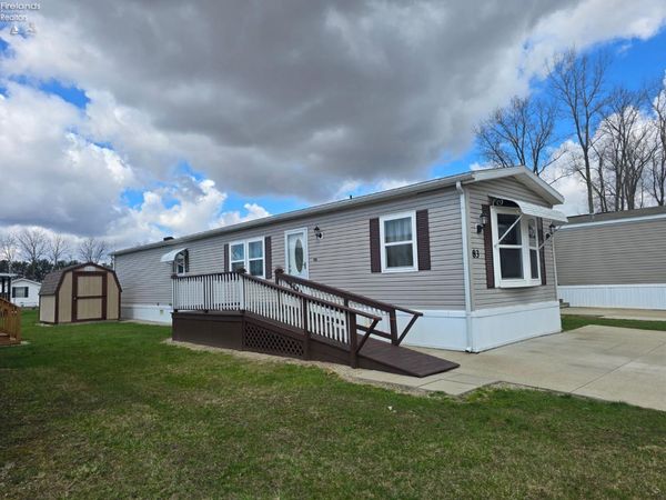 220 Maple Lane, Unit 83, Green Springs, OH 44836