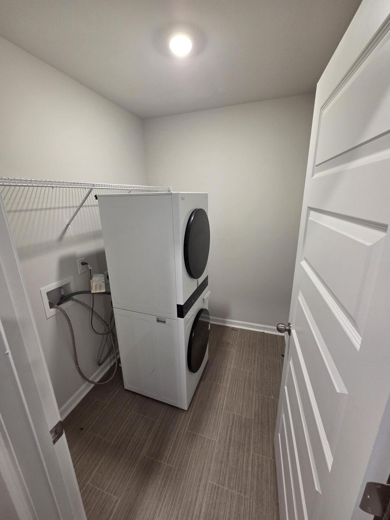 8034 Reagan Way Photo 13