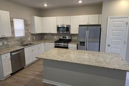 8034 Reagan Way photo 4