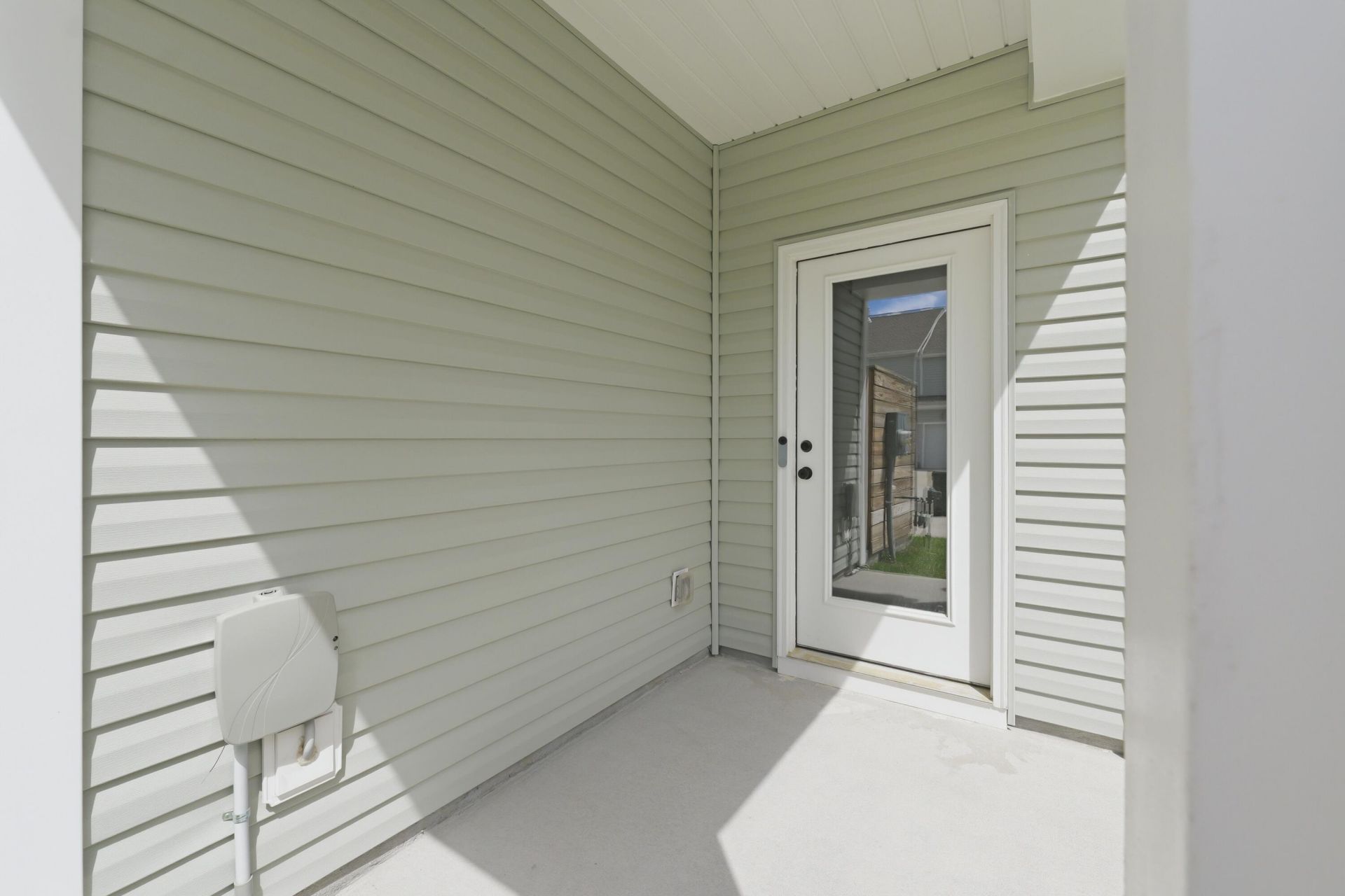 290 Surfbird Road Photo 24