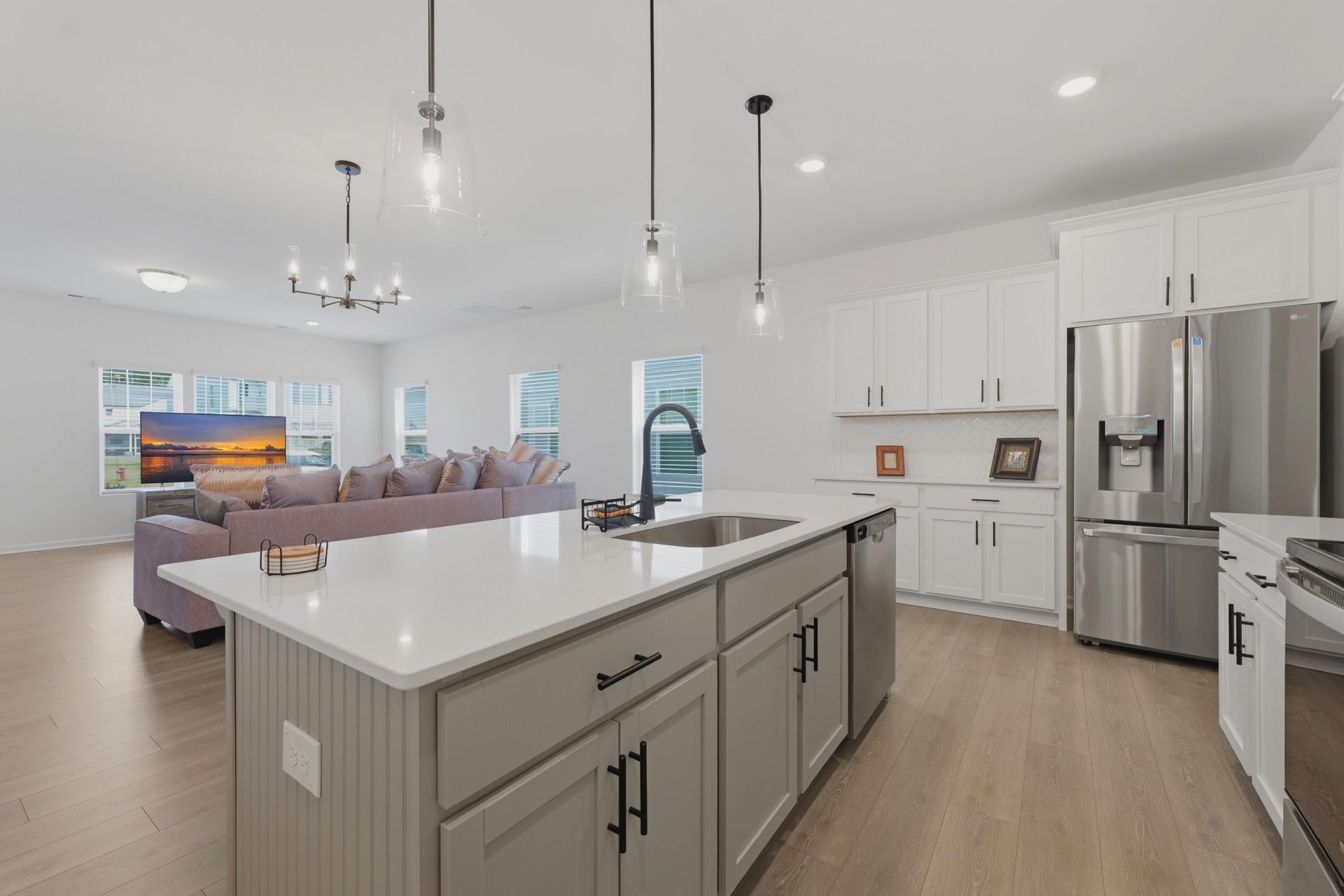 290 Surfbird Road Photo 6