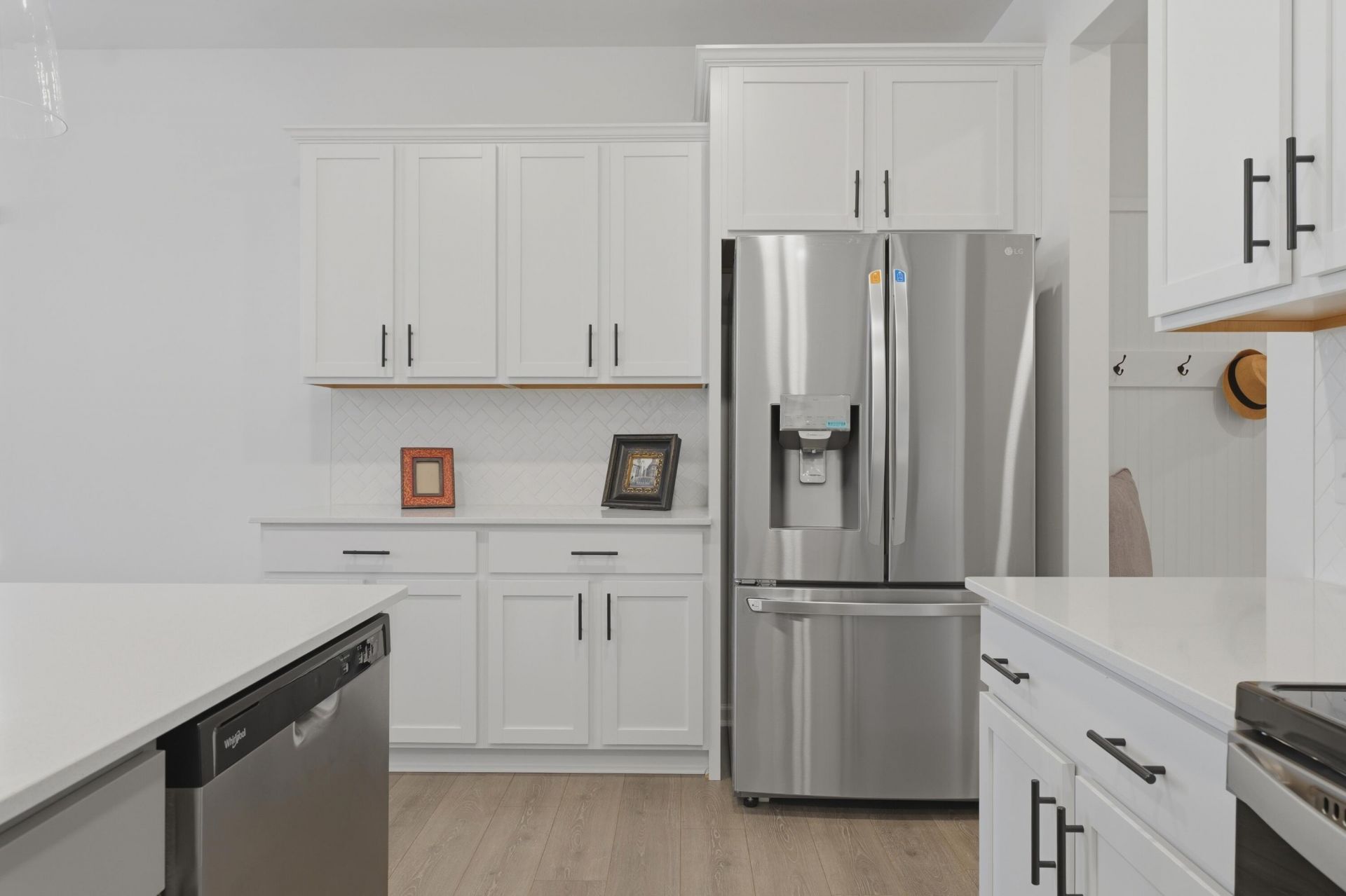 290 Surfbird Road Photo 7