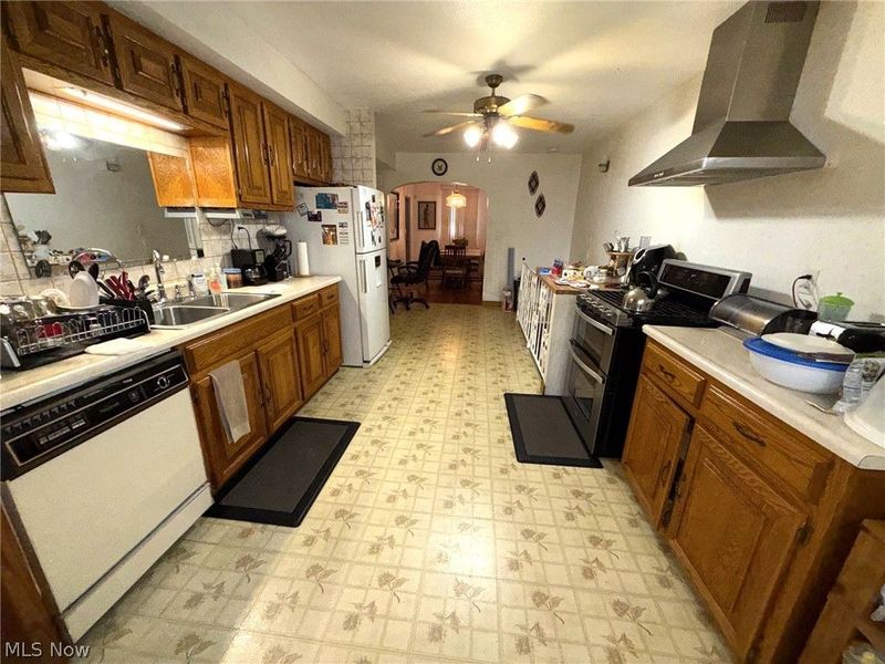 814 North Road NE, Warren, OH 44483 Photo 12