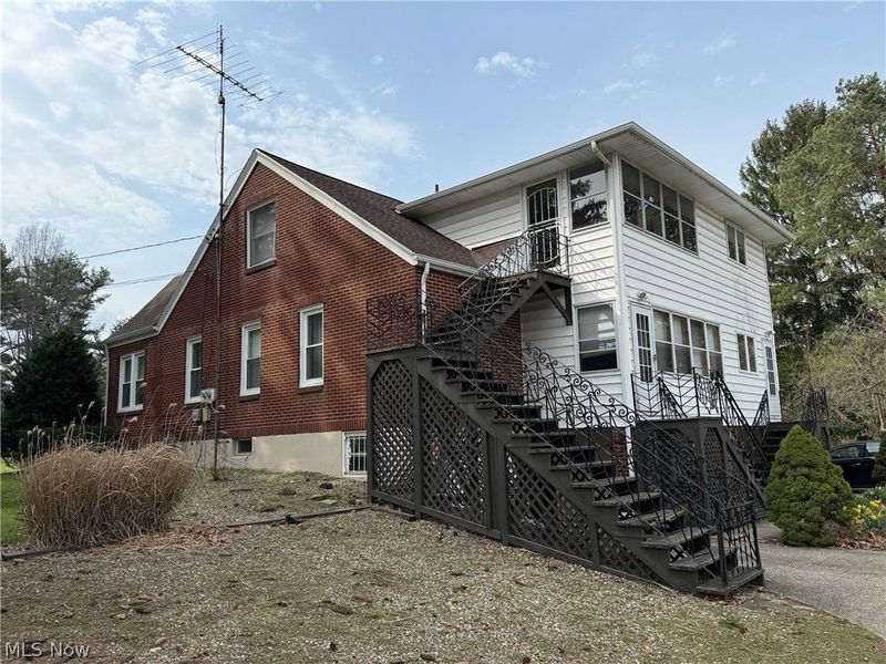 814 North Road NE, Warren, OH 44483 Photo 4