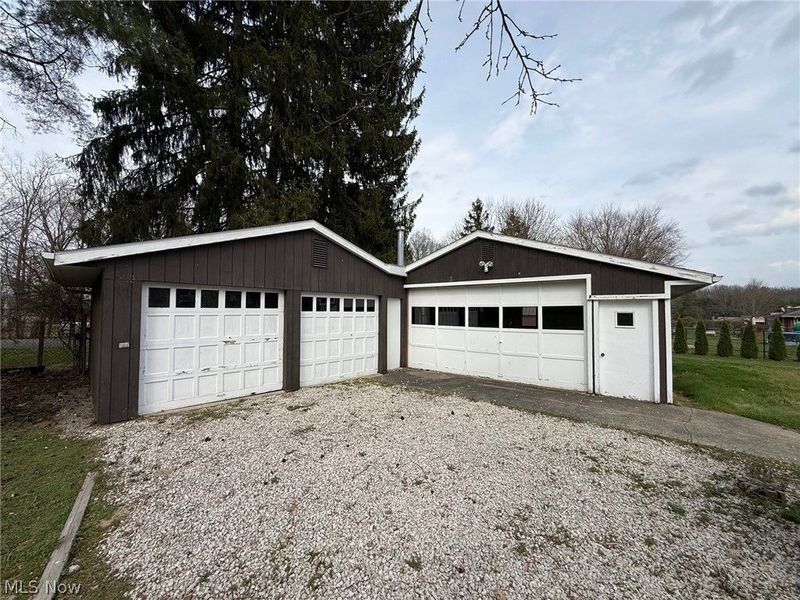 814 North Road NE, Warren, OH 44483 Photo 7