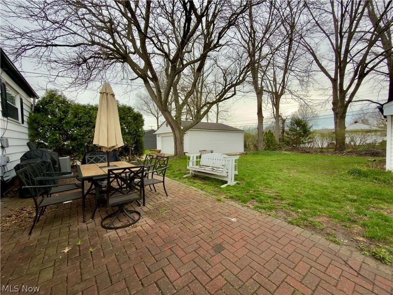 30405 Vineyard Road, Willowick, OH 44095 Photo 9