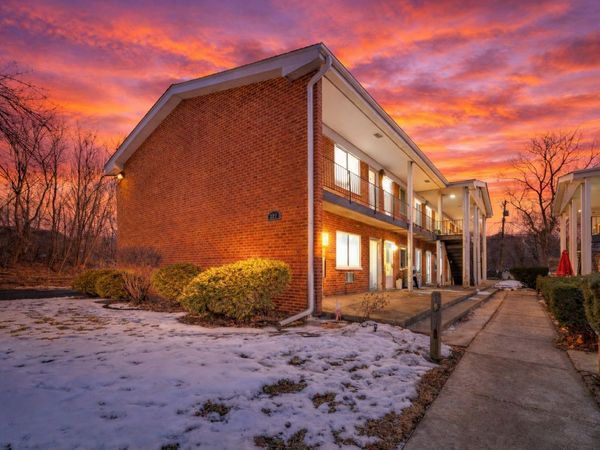 327 N Princeton Avenue , Unit 9, Villa Park, IL 60181