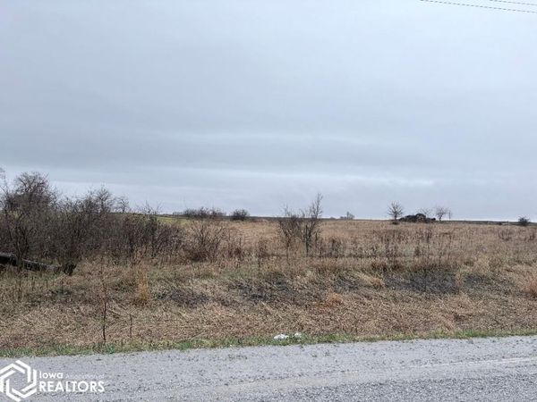 11144 305Th Street, Hedrick, IA 52563