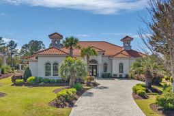 9261 Venezia Circle photo 4