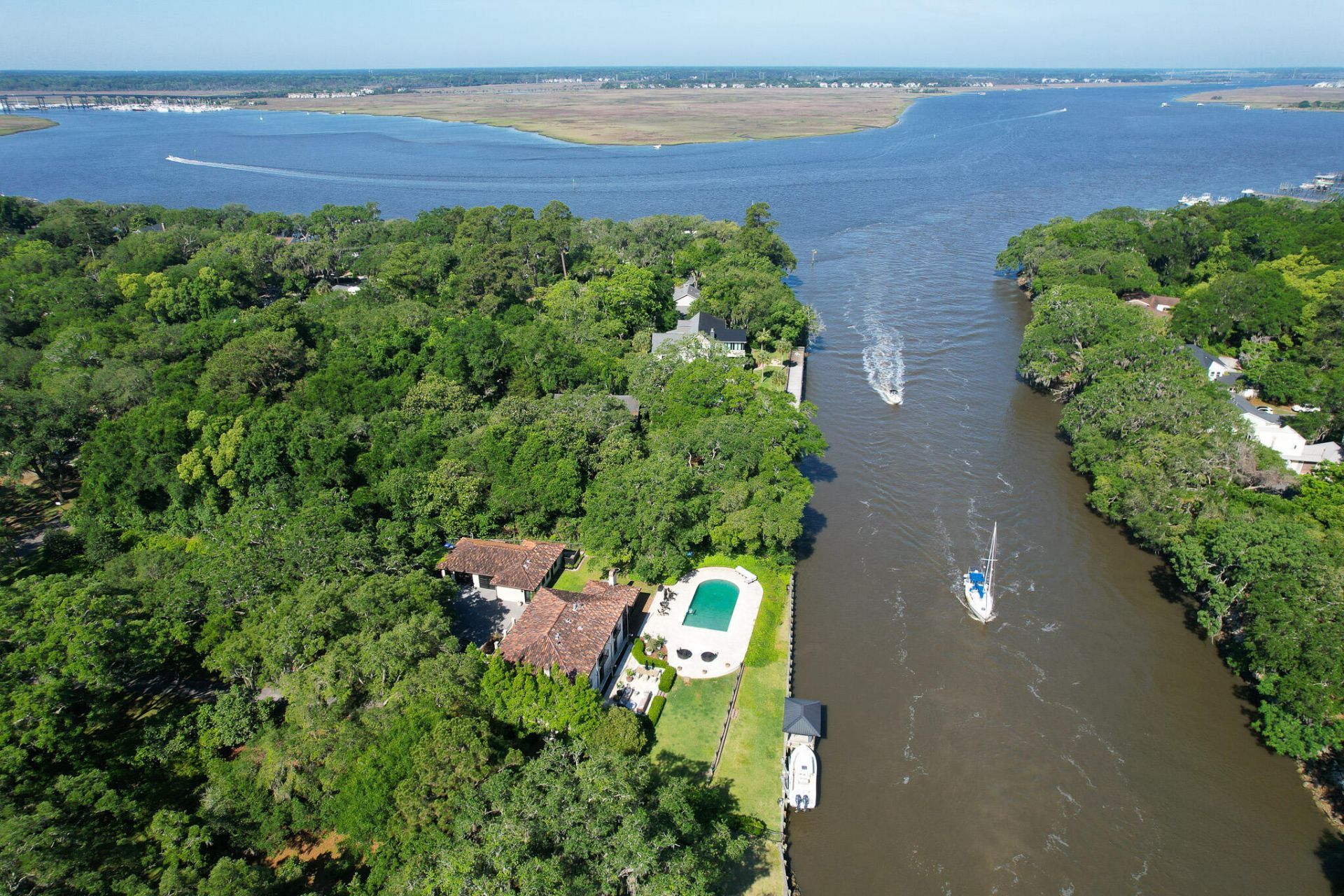 2180 Wappoo Hall Road  Photo 7