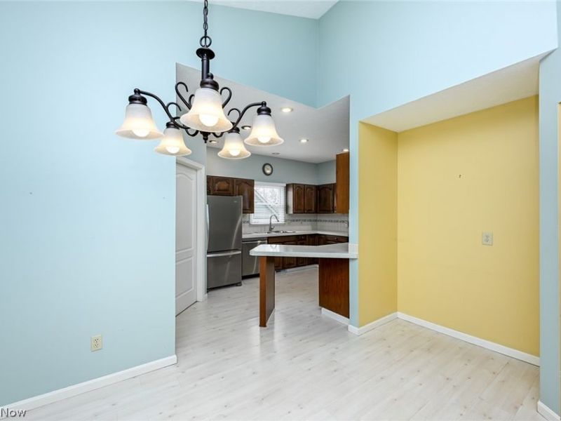 9096 Woodcrest Drive , Brecksville, OH 44141 Photo 19