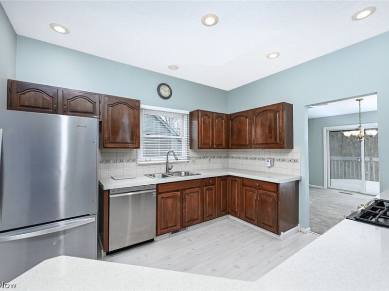 9096 Woodcrest Drive , Brecksville, OH 44141 Photo 21