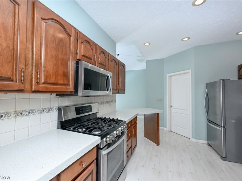 9096 Woodcrest Drive , Brecksville, OH 44141 Photo 23