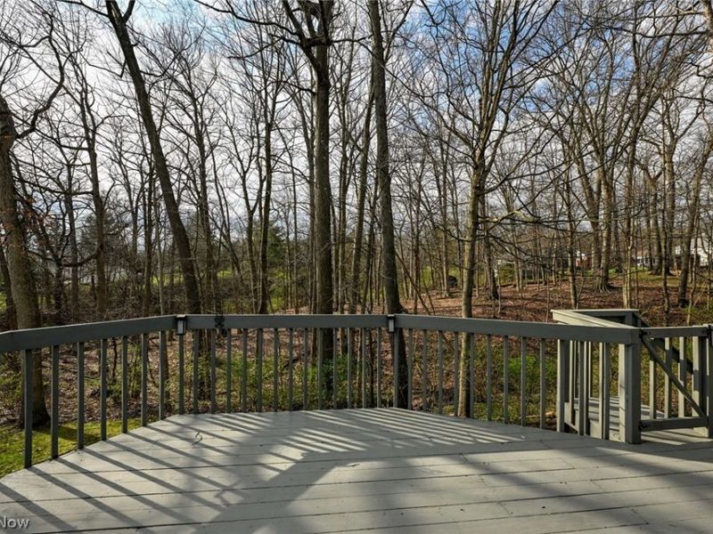 9096 Woodcrest Drive , Brecksville, OH 44141 Photo 9