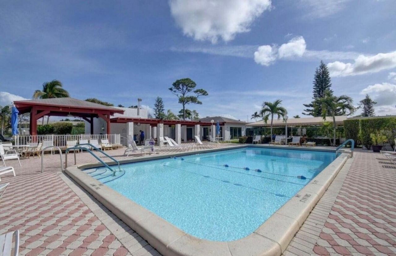 1030 Citrus Way, Unit 204, Delray Beach, FL 33445 Photo