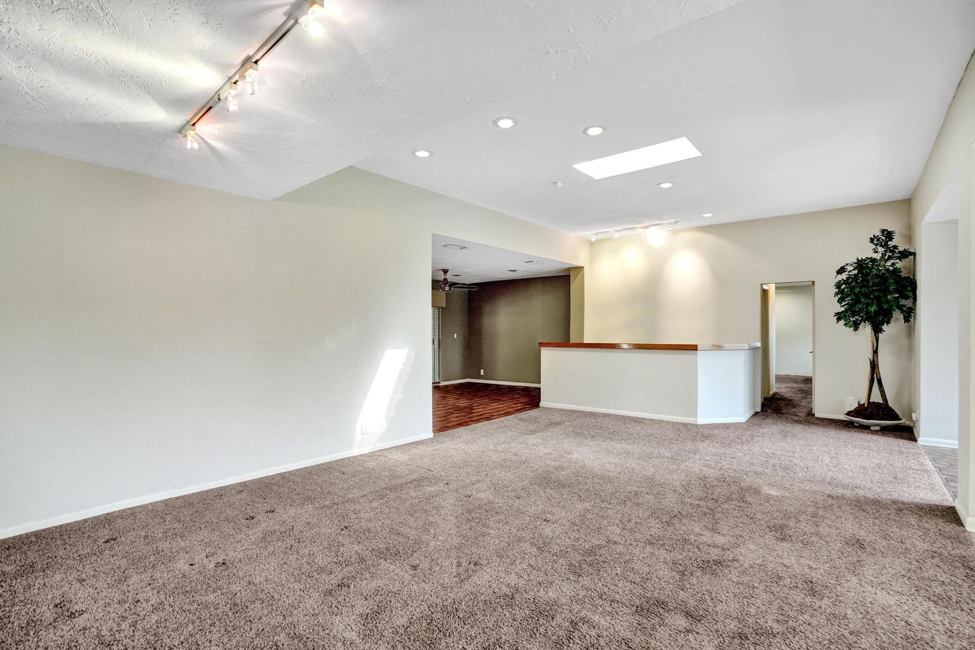 6207 Jacaranda Circle, Tamarac, FL 33319 Photo