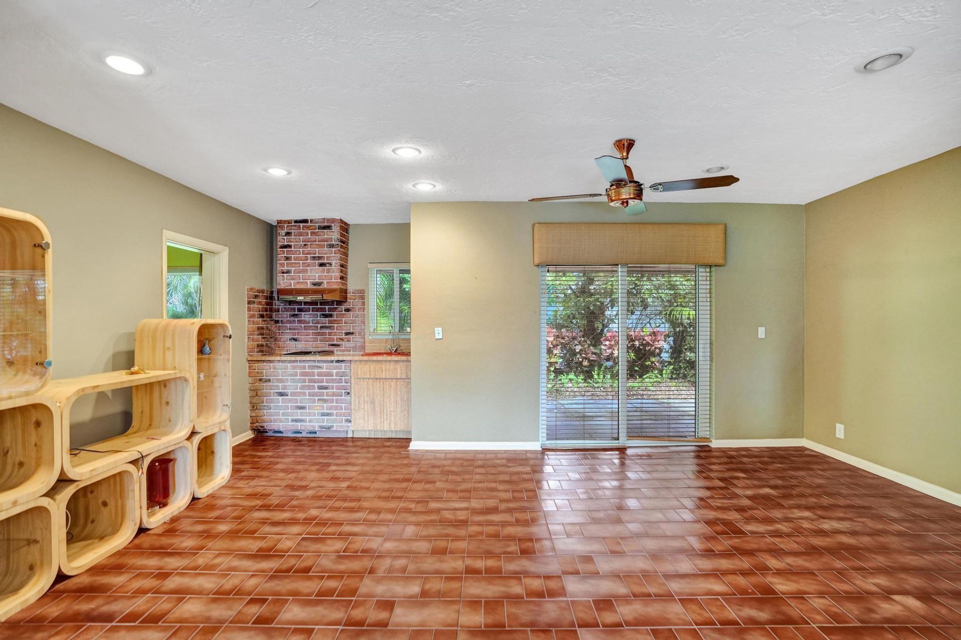 6207 Jacaranda Circle, Tamarac, FL 33319 Photo