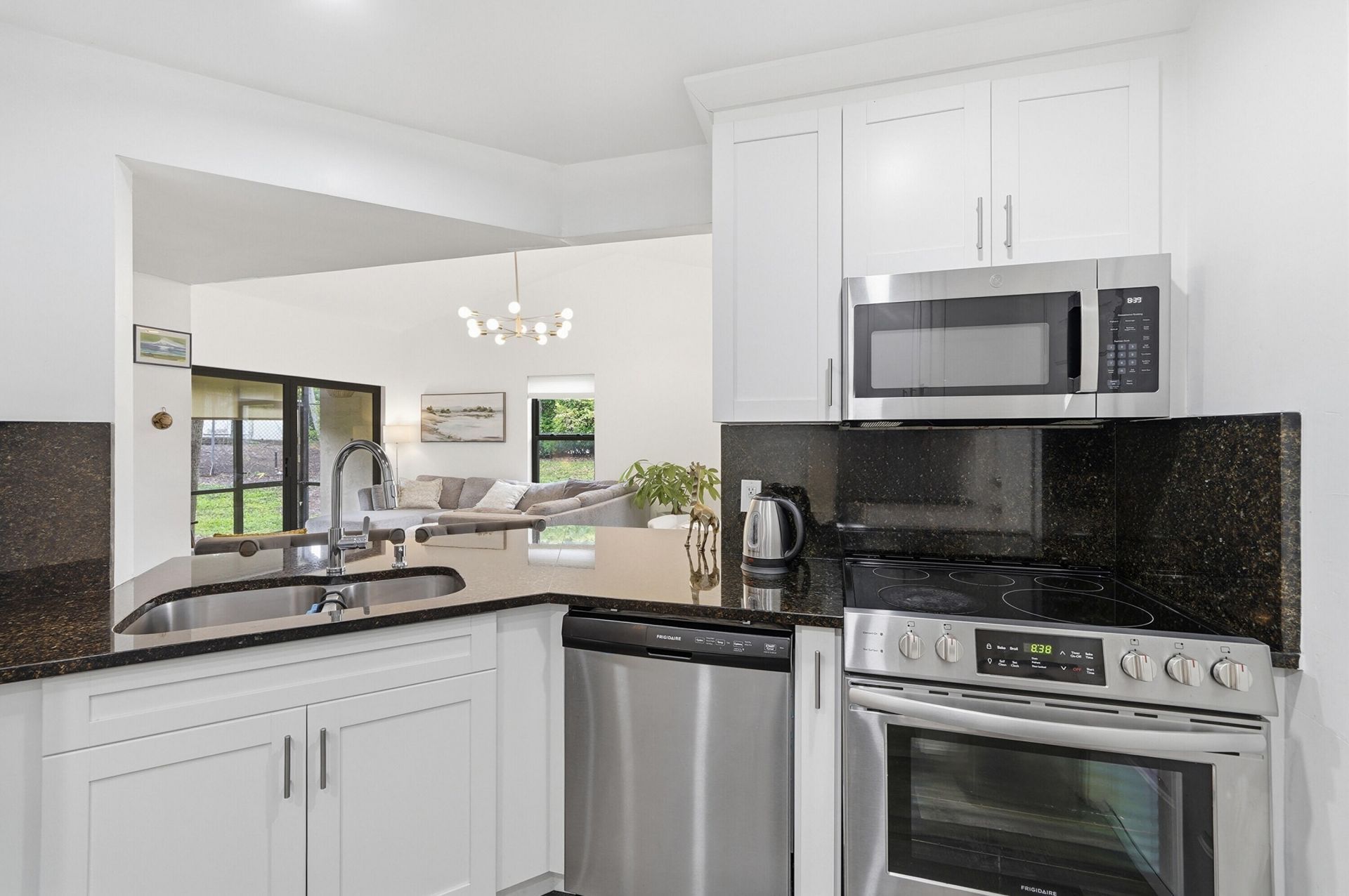 5 Via De Casas Sur, Unit 105, Boynton Beach, FL 33426 Photo