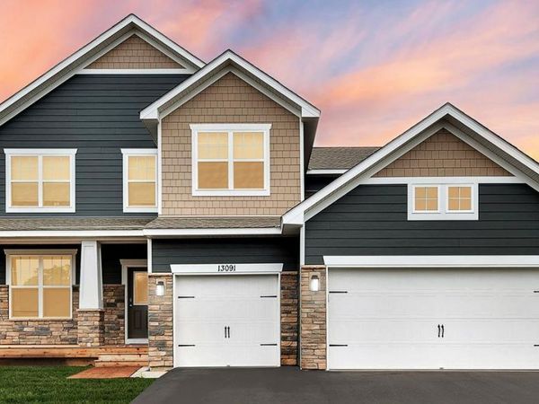 4827 Blake Way , Woodbury, MN 55129