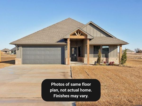 5105 Misty Wood Lane, Mustang, OK 73064