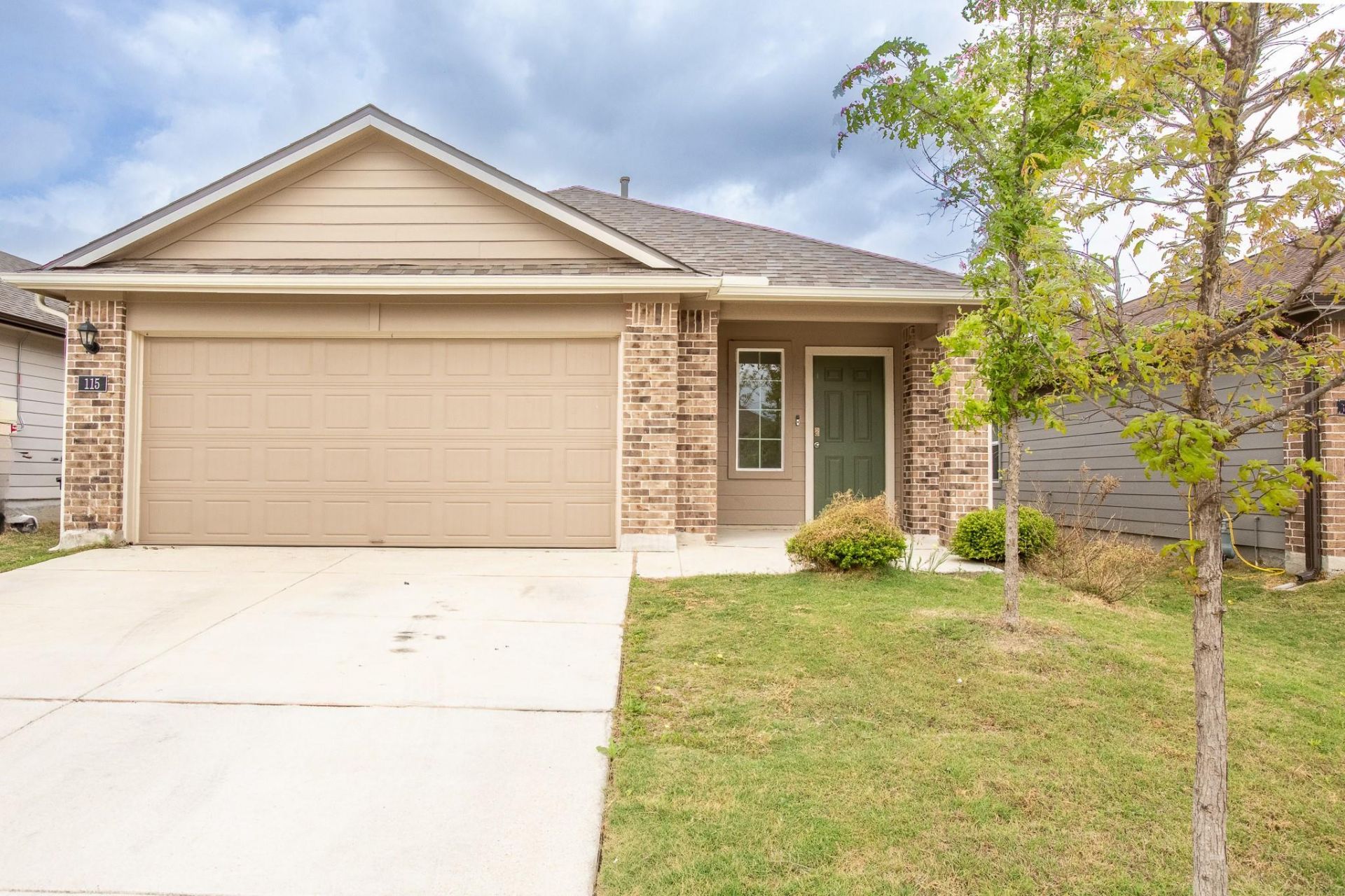 115 Snapdragon Ln, San Marcos, TX 78666 Main Photo