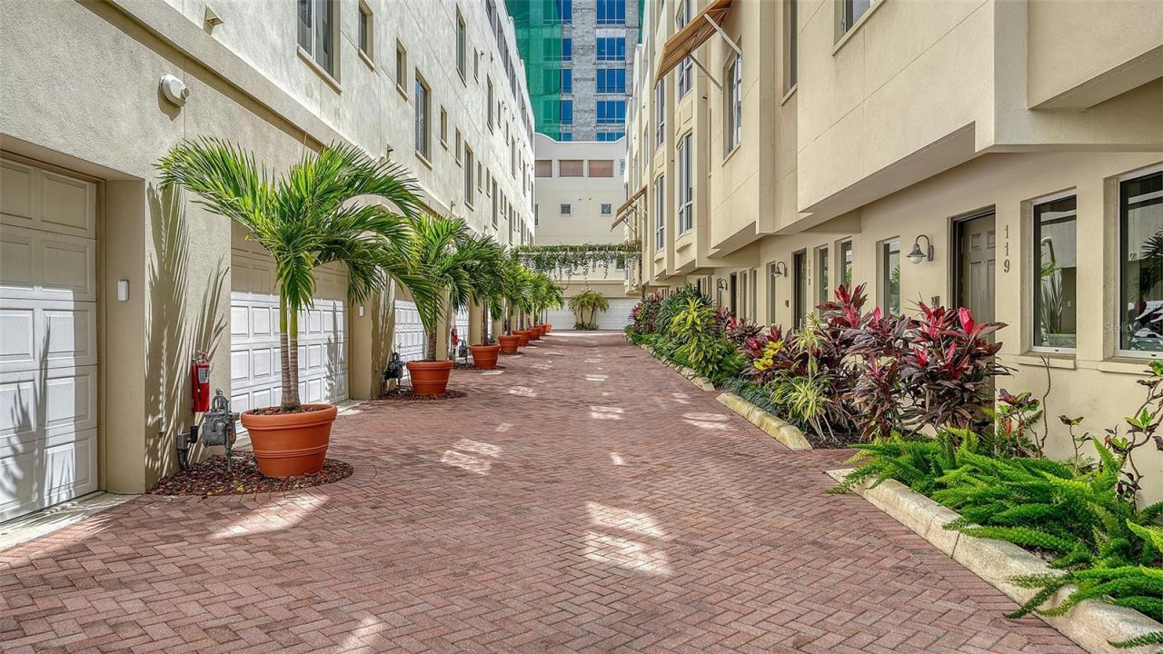 235 Cocoanut Avenue, Unit 106-B, Sarasota, FL 34236 Photo