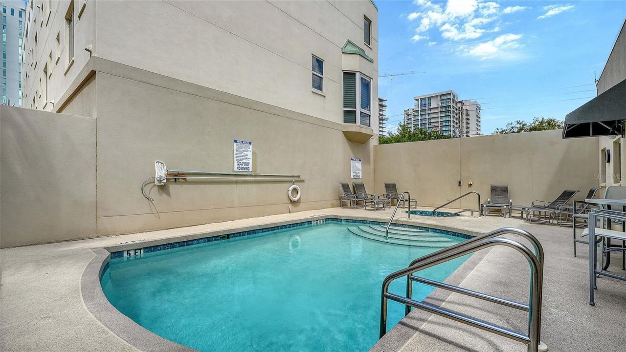 235 Cocoanut Avenue, Unit 106-B, Sarasota, FL 34236 Photo