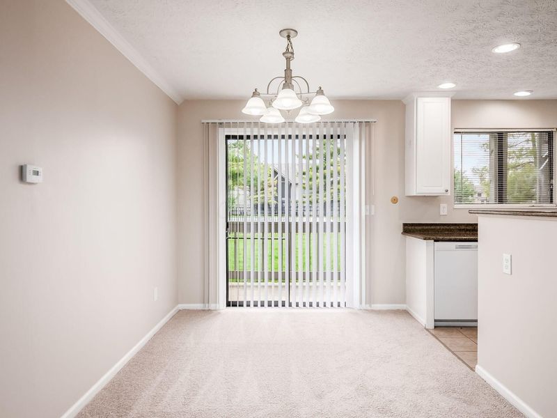 2727 Greystone Drive , Unit A, Columbus, OH 43220 Photo 8