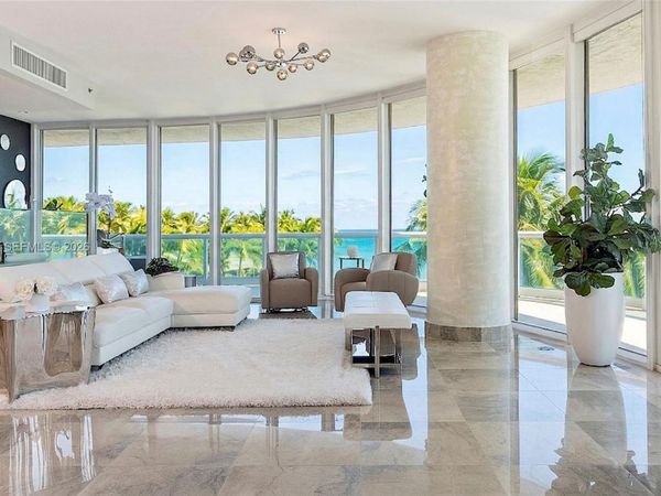 100 S Pointe Dr , Unit 506, Miami Beach, FL 33139