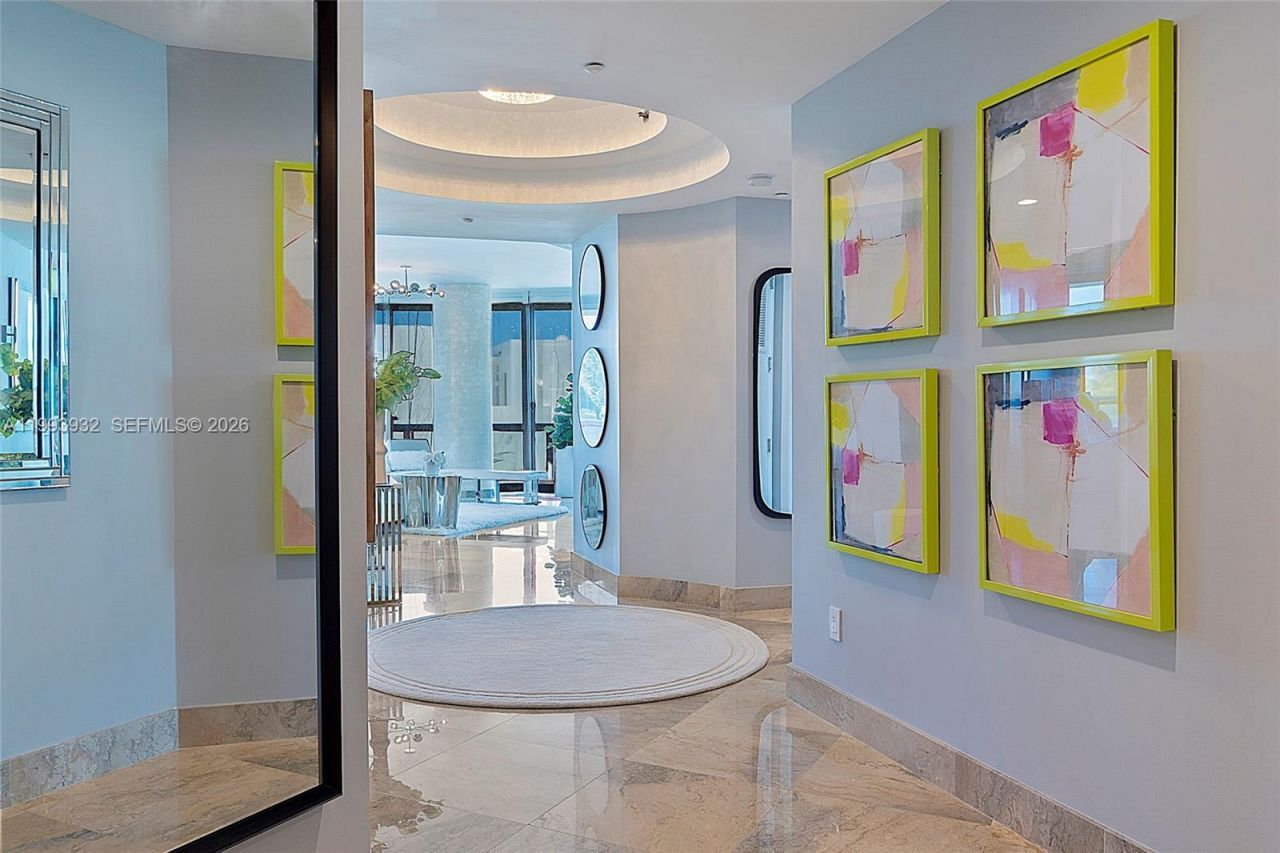 100 S Pointe Dr, Unit 506, Miami Beach, FL 33139 Photo
