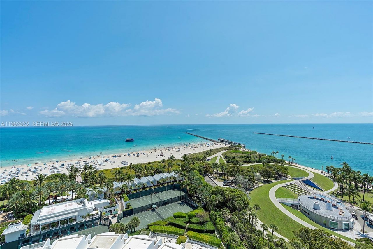 100 S Pointe Dr, Unit 506, Miami Beach, FL 33139 Photo