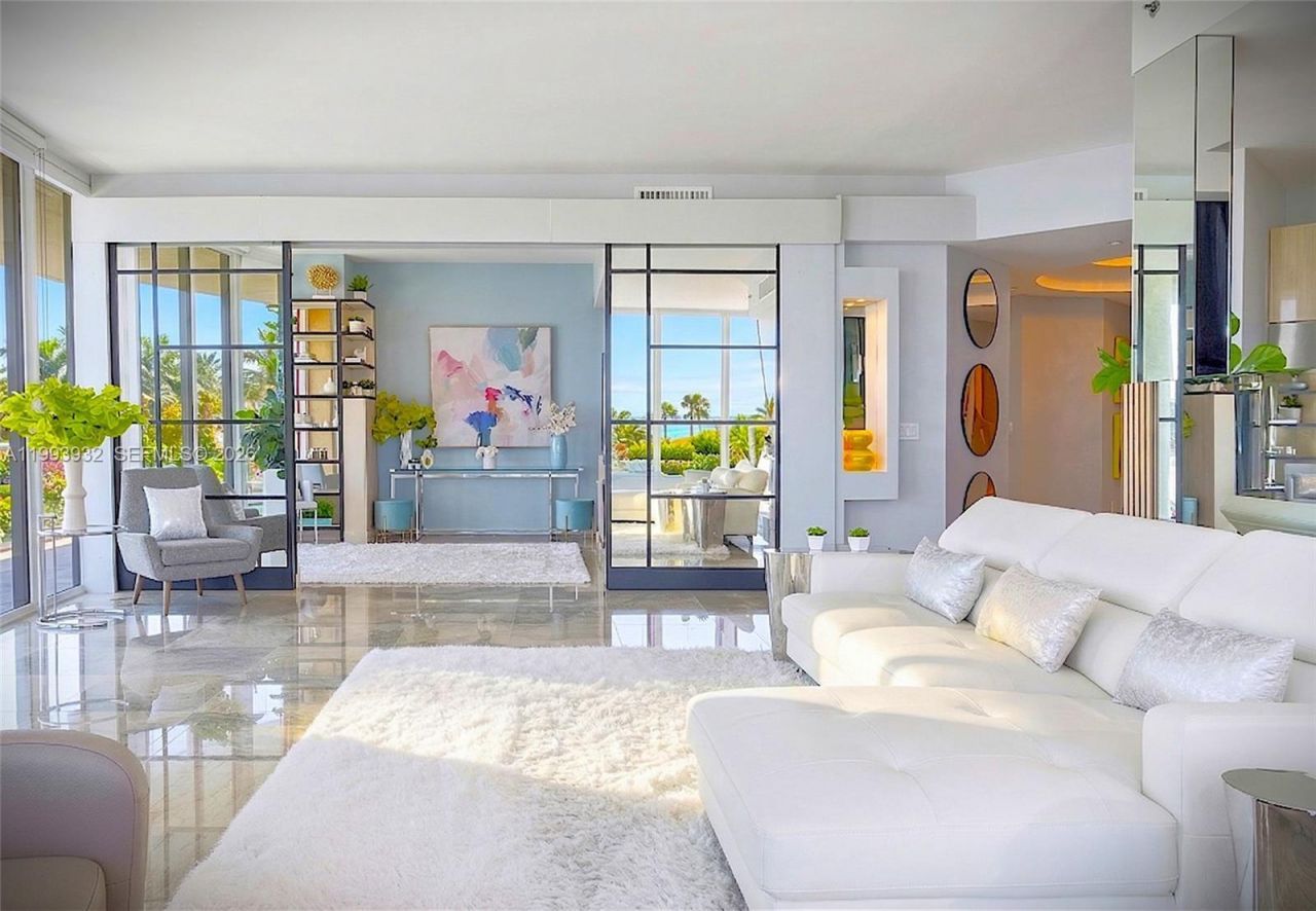 100 S Pointe Dr , Unit 506, Miami Beach, FL 33139 Photo