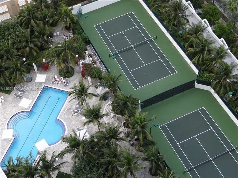 1000 S Pointe Drive, Unit 905, Miami Beach, FL 33139 Photo