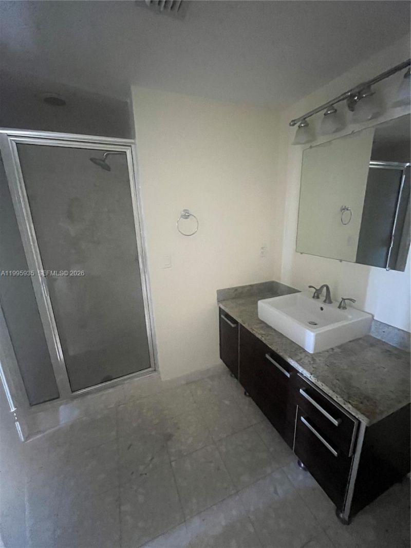 185 SW 7th St, Unit 3211, Miami, FL 33130 Photo