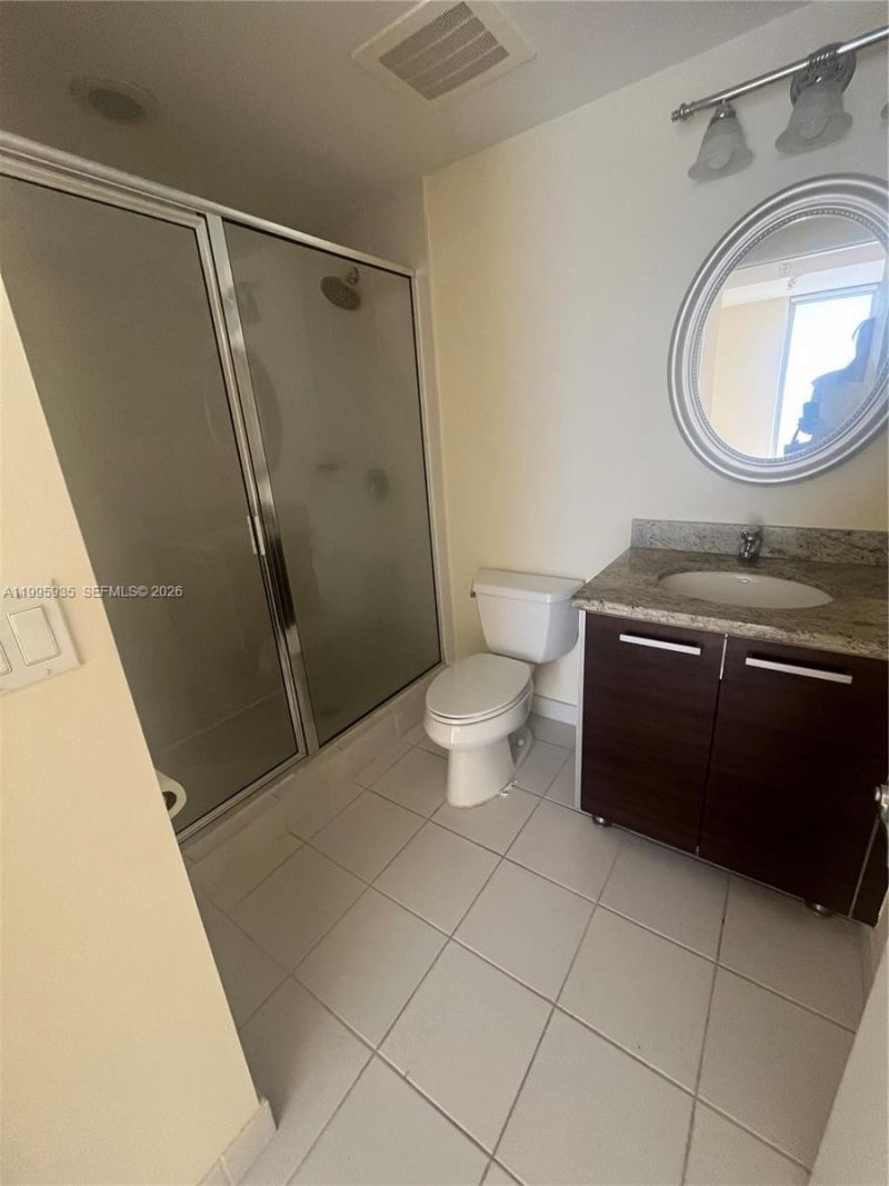 185 SW 7th St, Unit 3211, Miami, FL 33130 Photo