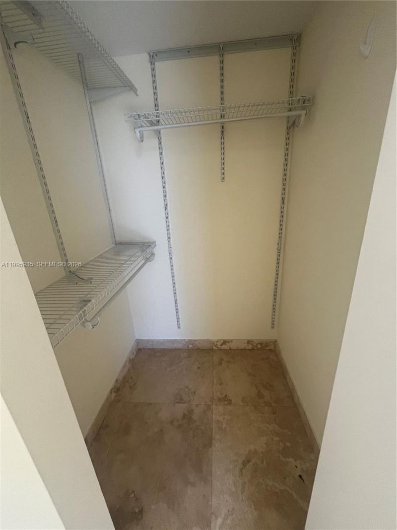 185 SW 7th St, Unit 3211, Miami, FL 33130 Photo