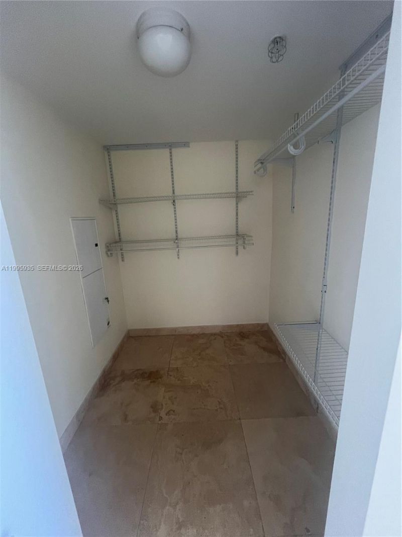 185 SW 7th St, Unit 3211, Miami, FL 33130 Photo